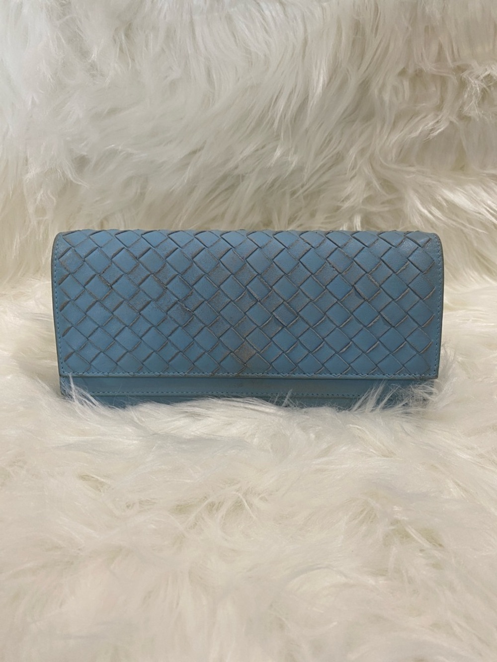 Bottega Veneta Leather Clutch Wallet - Light Blue
